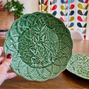 Bordallo Pinheiro Autumn Service Grape Leaf Plates | Set of 5 | Green Majolica